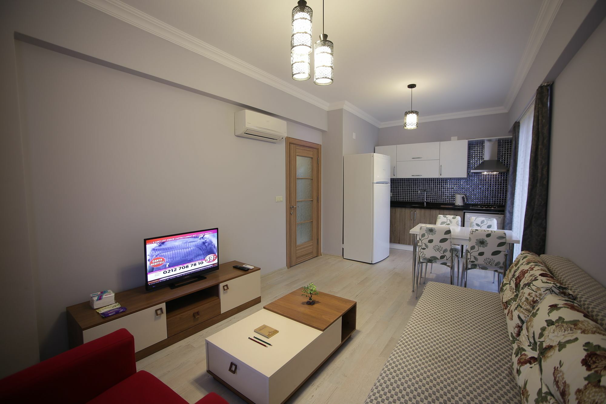 Central Vip Apartments Trabzon Bagian luar foto