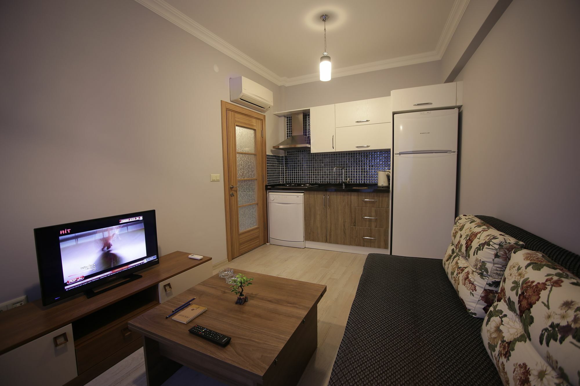 Central Vip Apartments Trabzon Bagian luar foto
